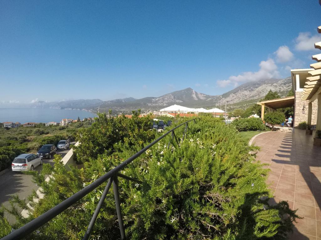 Hotel Villa Gustui Maris كالا غونوني المظهر الخارجي الصورة