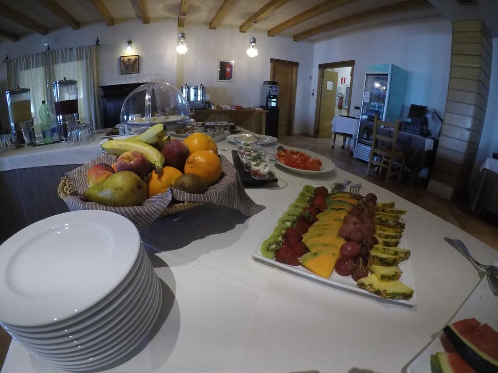 Hotel Villa Gustui Maris كالا غونوني المظهر الخارجي الصورة