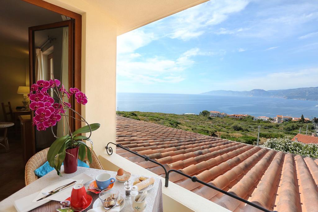 Hotel Villa Gustui Maris كالا غونوني المظهر الخارجي الصورة
